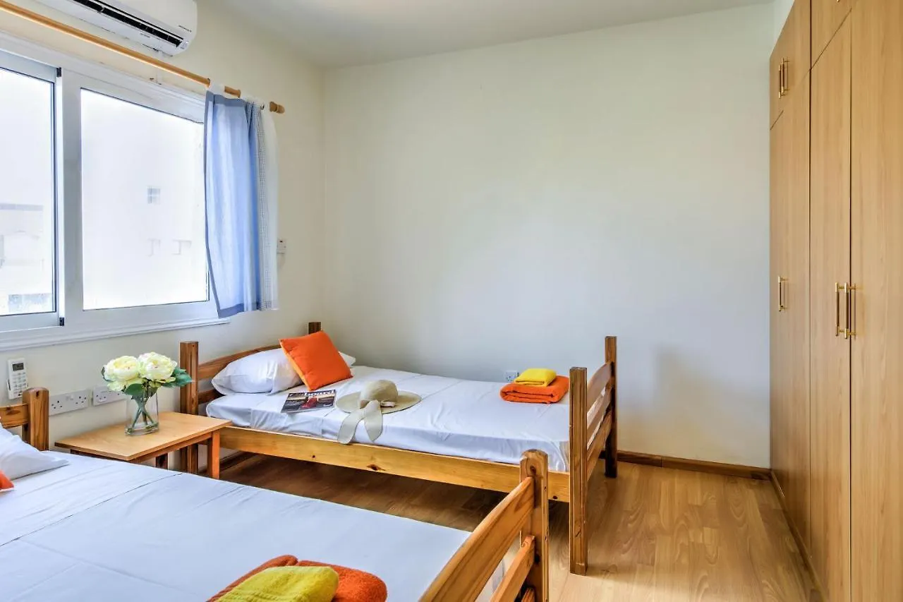 איה נאפה Apartment Andrea 0*, איה נאפה
